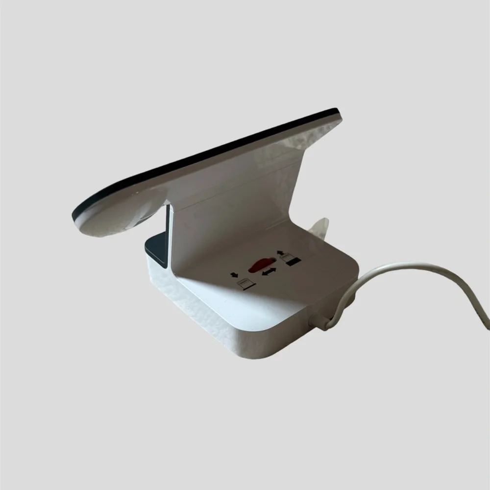 belkin 2-in-1 iPhone and Apple Watch Charger